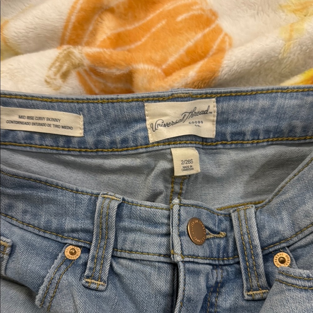 Universal Thread Blue Distressed Jeans - Picture 2 of 5